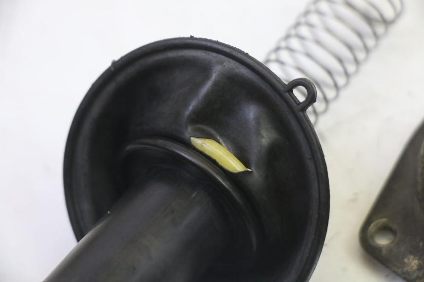 photo de GAŹNIK KYMCO GRAND DINK 125 (2008 - 2014) - Szczegóły charakterystyczne