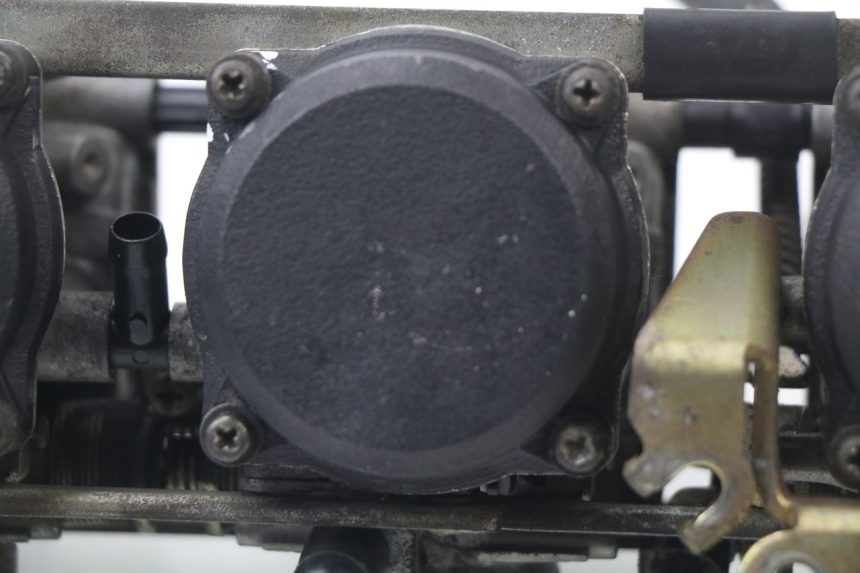 photo de GAŹNIK SUZUKI GSF N BANDIT 600 (1996 - 1999) - Szczegóły charakterystyczne