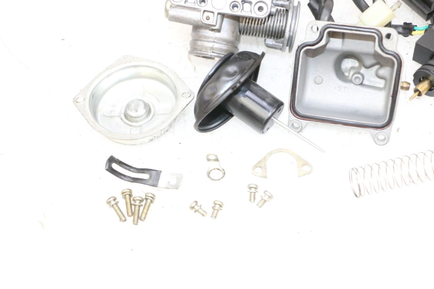 photo de GAŹNIK JM MOTORS GTS 125 (2015 - 2019) - Zbliżenie komponentów