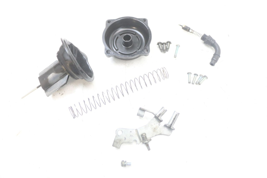 photo de GAŹNIK HARLEY DAVIDSON SPORTSTER XL CUSTOM 883 (1999 - 2006) - Widok z bliska