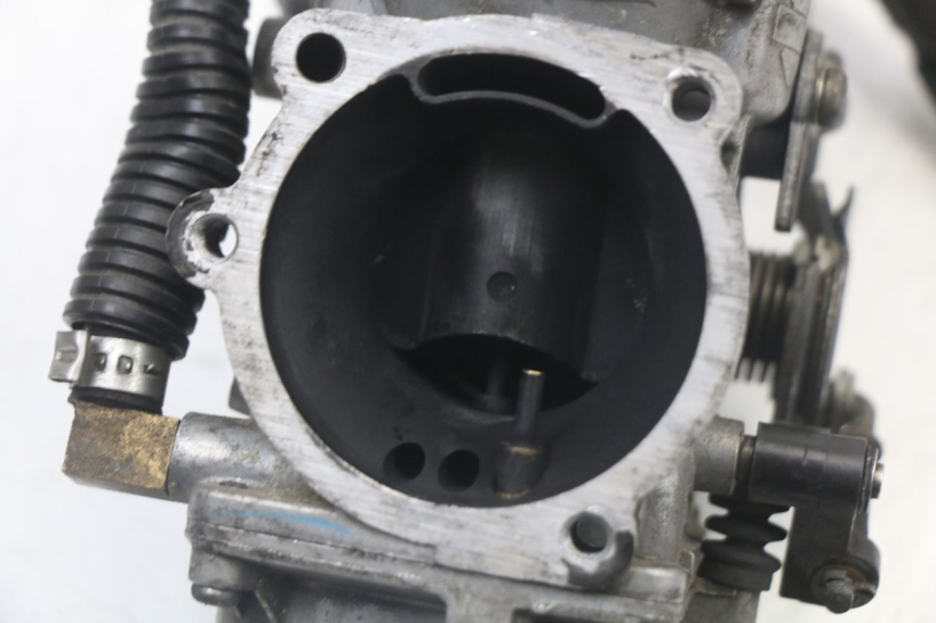 photo de GAŹNIK HARLEY DAVIDSON SPORTSTER XL CUSTOM 883 (1999 - 2006) - Inny kąt widzenia