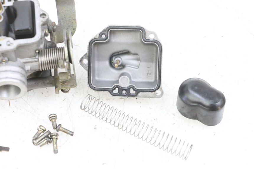 photo de GAŹNIK PEUGEOT KISBEE 4T 50 (2010 - 2017) - Widok produktu