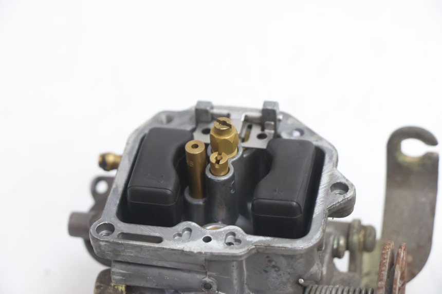 photo de GAŹNIK PEUGEOT KISBEE 4T 50 (2010 - 2017) - Oznaczenia i referencje