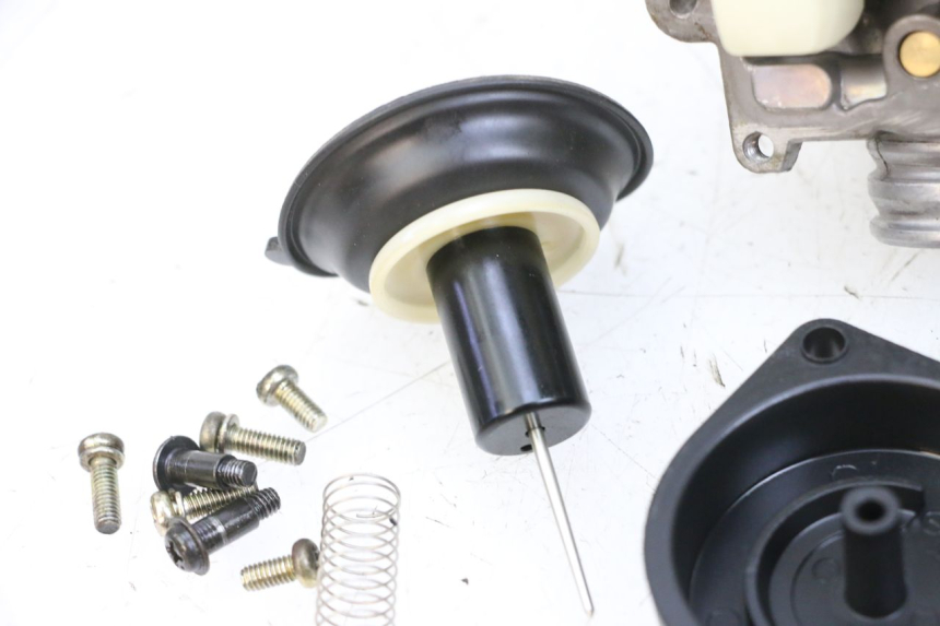 photo de GAŹNIK JM MOTORS OLDIES 4T 50 (2010 - 2020) - Szczegóły charakterystyczne