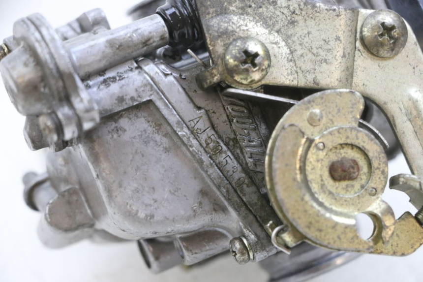 photo de GAŹNIK JM MOTORS OLDIES 4T 50 (2010 - 2020) - Zoom stanu zużycia