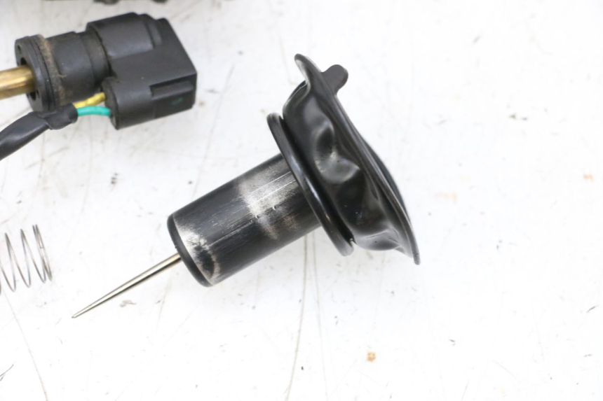 photo de GAŹNIK SYM ORBIT 2 4T 50 (2008 - 2017) - Struktura - zbliżenie