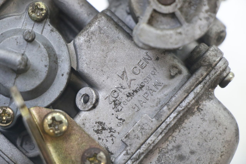 photo de GAŹNIK PEUGEOT VIVACITY 125 (2010 - 2017) - Inny kąt widzenia