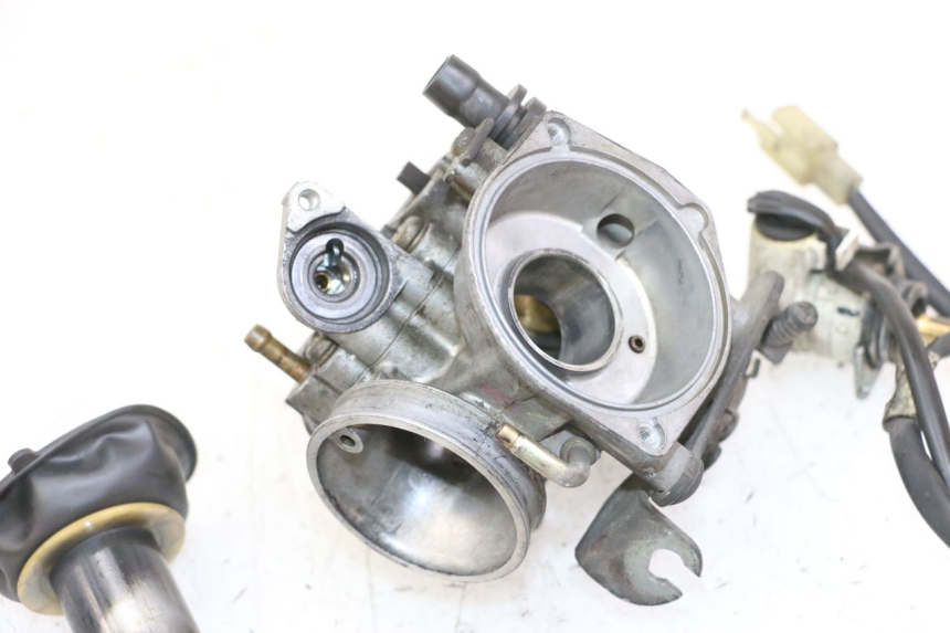 photo de GAŹNIK PIAGGIO VESPA LX 150 (2005 - 2013) - Szczegóły charakterystyczne