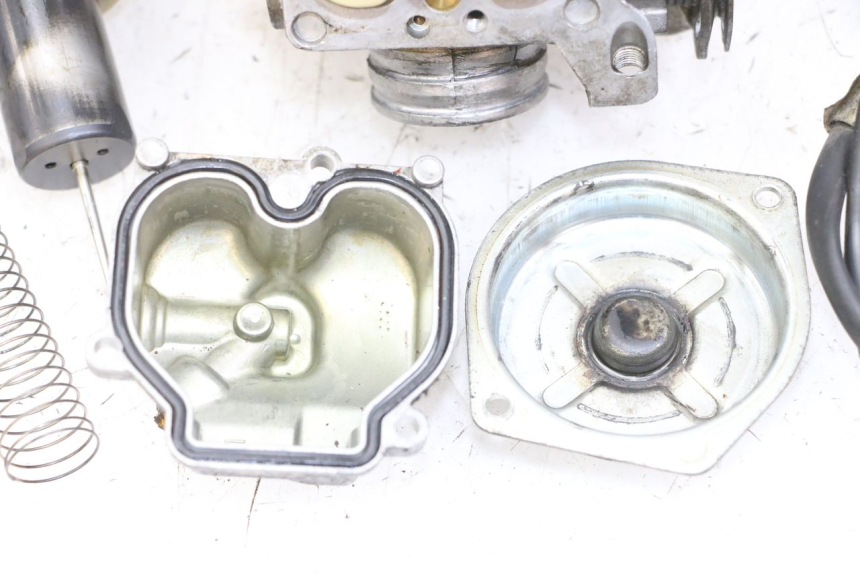 photo de GAŹNIK PIAGGIO VESPA LX 150 (2005 - 2013) - Widok z bliska