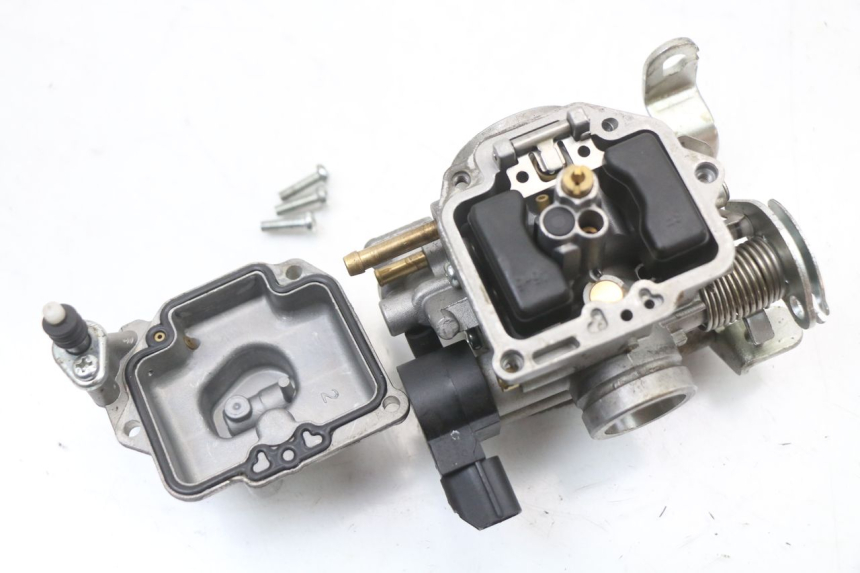 photo de GAŹNIK TNT MOTOR ROMA 10' 4T 50 (2019 - 2022) - Część sprawdzona