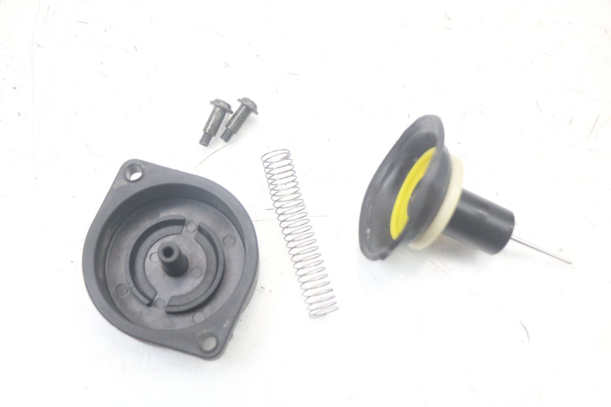 photo de GAŹNIK TNT MOTOR ROMA 10' 4T 50 (2007 - 2018) - Szczegóły charakterystyczne