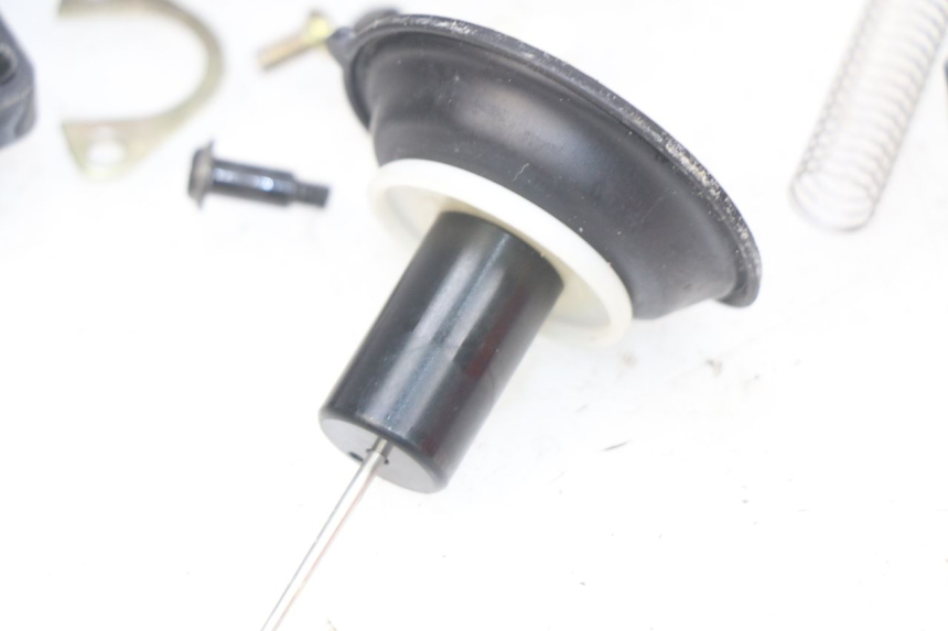 photo de GAŹNIK JM MOTORS SANTANA 50 (2014 - 2023) - Stan powierzchni