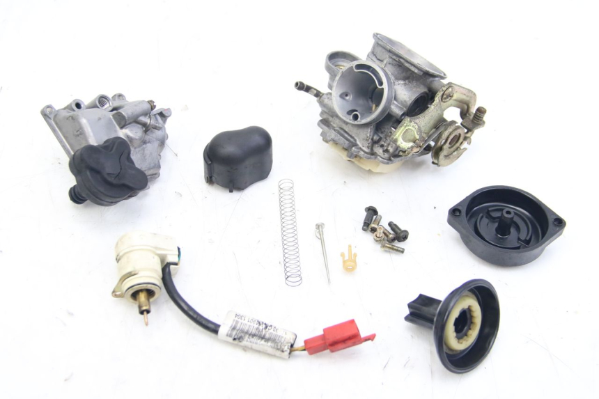 photo de GAŹNIK APRILIA SCARABEO 4T 50 (2009 - 2017) - Zbliżenie techniczne