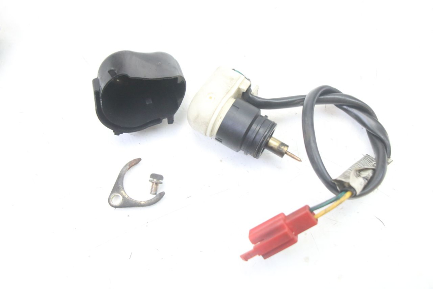 photo de GAŹNIK APRILIA SCARABEO GT TOURING 125 (1999 - 2005) - Widok z bliska