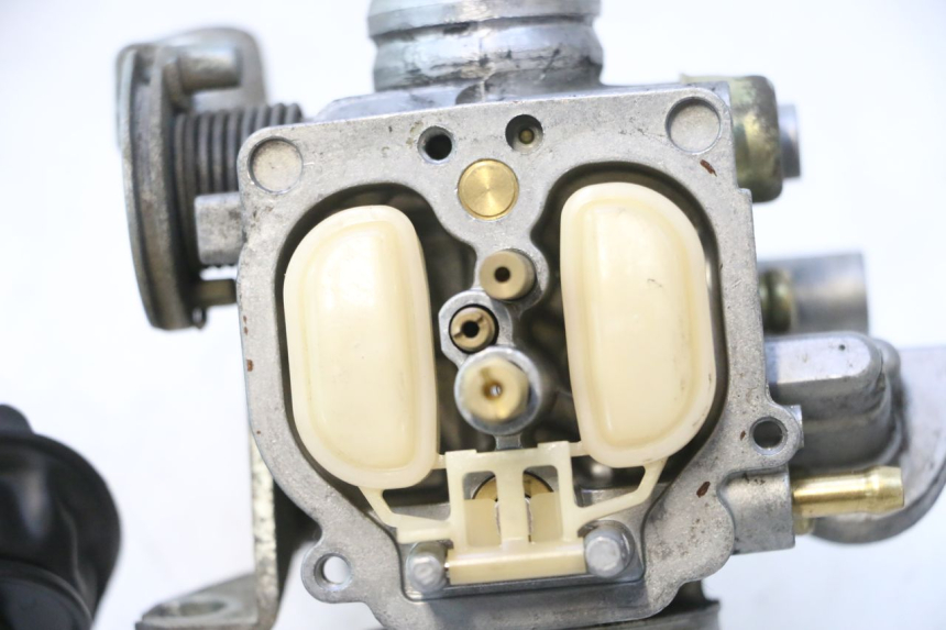 photo de GAŹNIK HONDA SCV LEAD 100 (2003 - 2007) - Struktura - zbliżenie