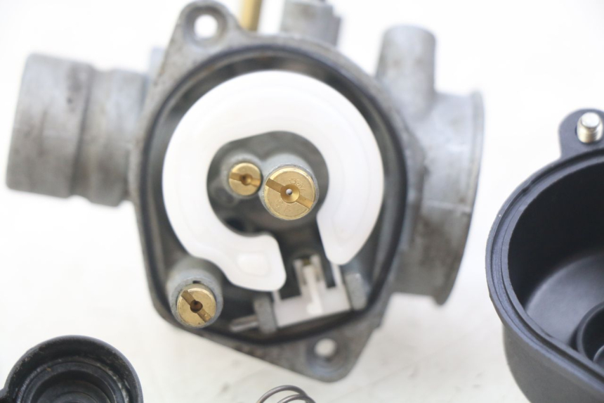 photo de GAŹNIK APRILIA SX 50 (2011 - 2017) - Szczegóły charakterystyczne