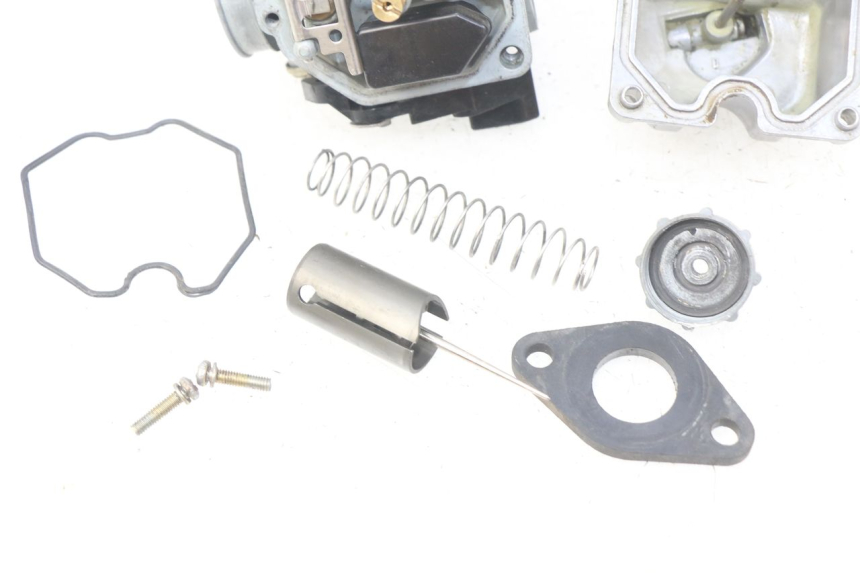 photo de GAŹNIK NITRO MOTORS THUNDER 125 - Stan powierzchni