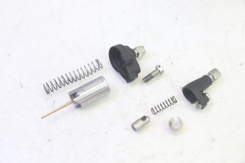 photo de GAŹNIK YAMAHA TZR 50 (2008 - 2016) - Szczegóły charakterystyczne