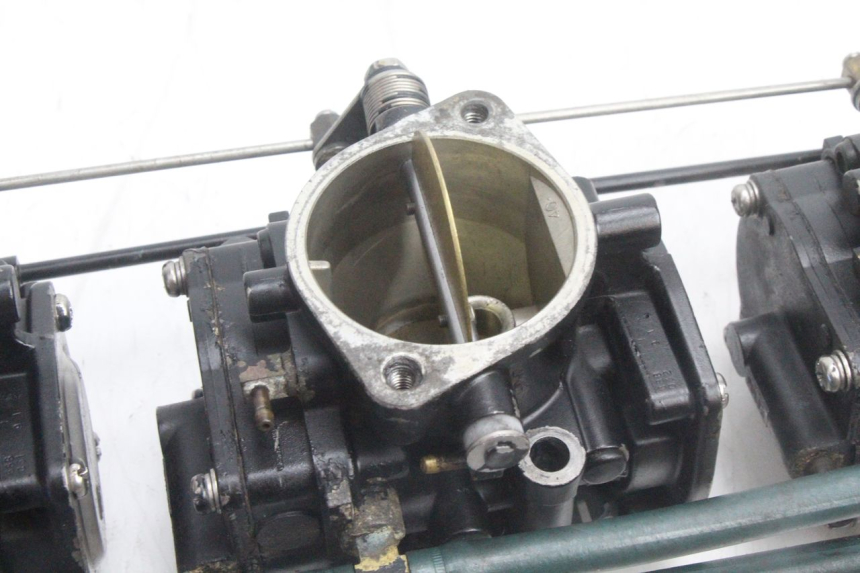 photo de GAŹNIK YAMAHA WAVE RUNNER GP R 1200 (2000 - 2003) - Widok produktu