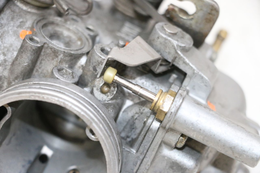 photo de GAŹNIK PIAGGIO X8 125 (2004 - 2007) - Zoom stanu zużycia