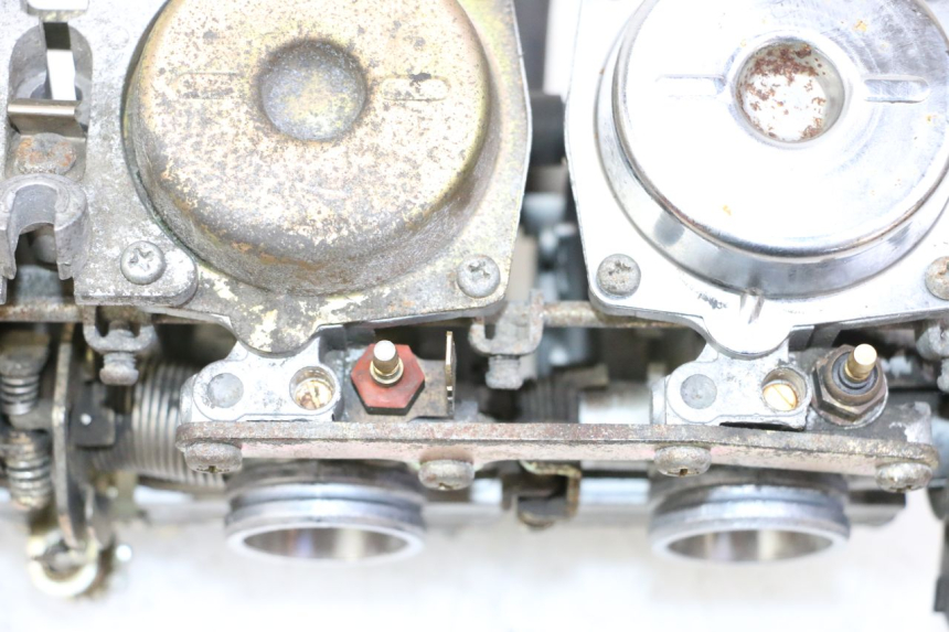 photo de GAŹNIK YAMAHA XJN DIVERSION 600 (2000 - 2003) - Zoom stanu zużycia