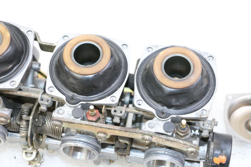 photo de GAŹNIK YAMAHA XJN DIVERSION 600 (2000 - 2003) - Inny kąt widzenia