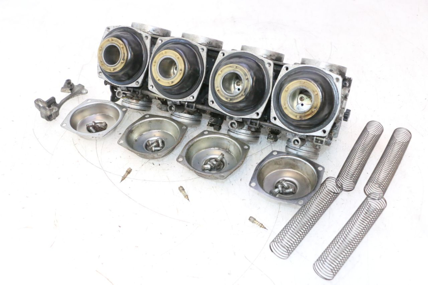 photo de GAŹNIK YAMAHA XJR 1300 (1998 - 2002) - Alternatywny kąt