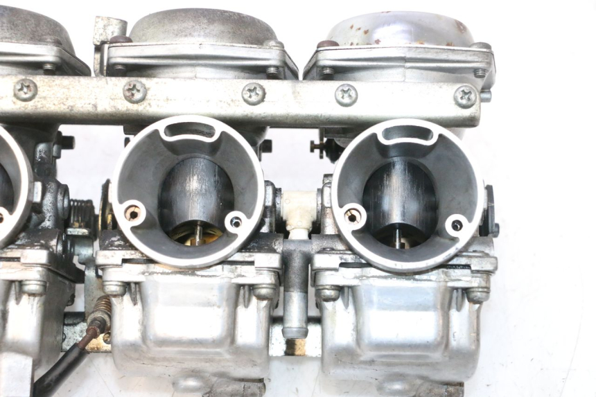 photo de GAŹNIK YAMAHA XJR 1300 (1998 - 2002) - Zbliżenie techniczne