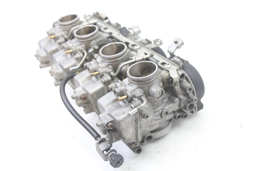 photo de GAŹNIK YAMAHA FZS FAZER 600 (2001 - 2003) - Zbliżenie techniczne