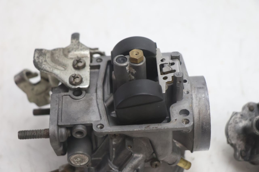 photo de GAŹNIK YAMAHA YP MAJESTY 125 (2002 - 2006) - Oznaczenia i referencje