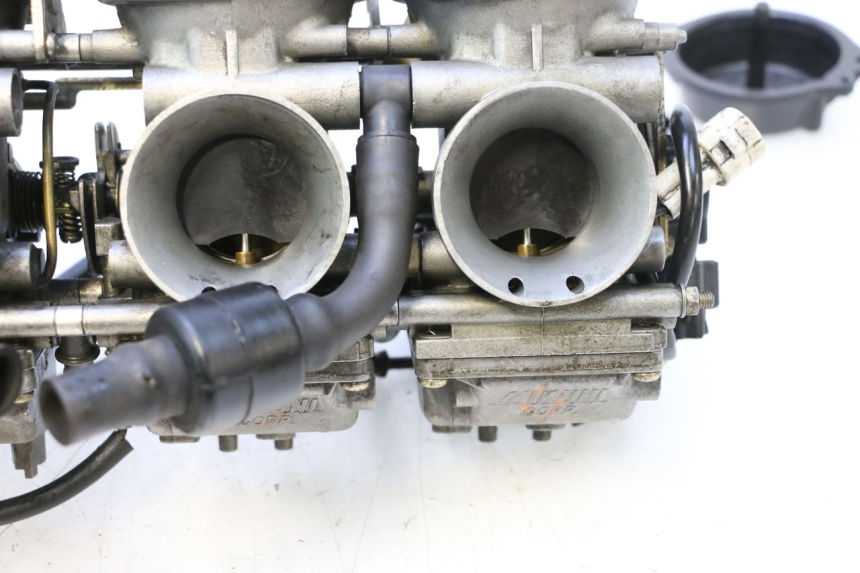 photo de GAŹNIK YAMAHA YZF R GENESIS 750 (1993 - 1998) - Struktura - zbliżenie