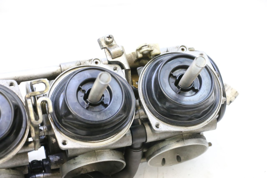 photo de GAŹNIK YAMAHA YZF R GENESIS 750 (1993 - 1998) - Alternatywny kąt
