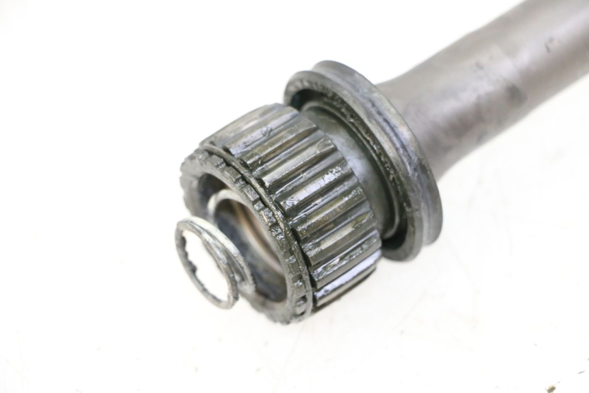 photo de WAŁ NAPĘDOWY HONDA ST PAN EUROPEAN 1300 (2002 - 2013) - Zbliżenie techniczne