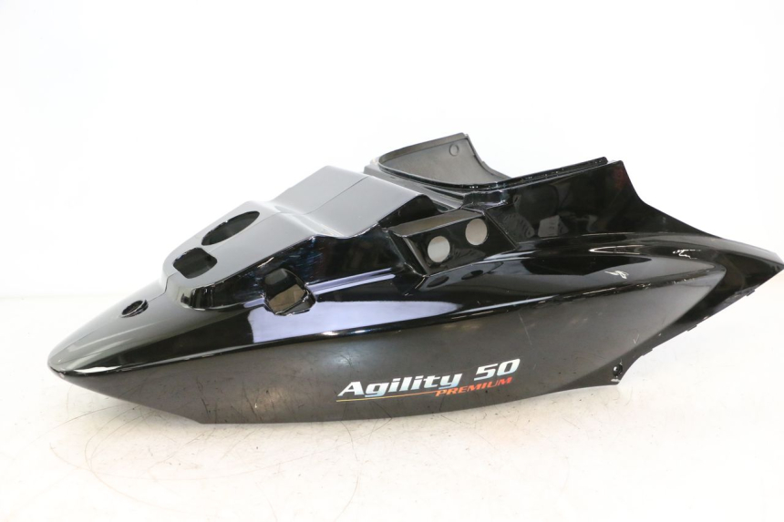 photo de OSŁONA TYLNA KYMCO AGILITY 4T 10" 50 (2005 - 2018) - Szczegóły charakterystyczne