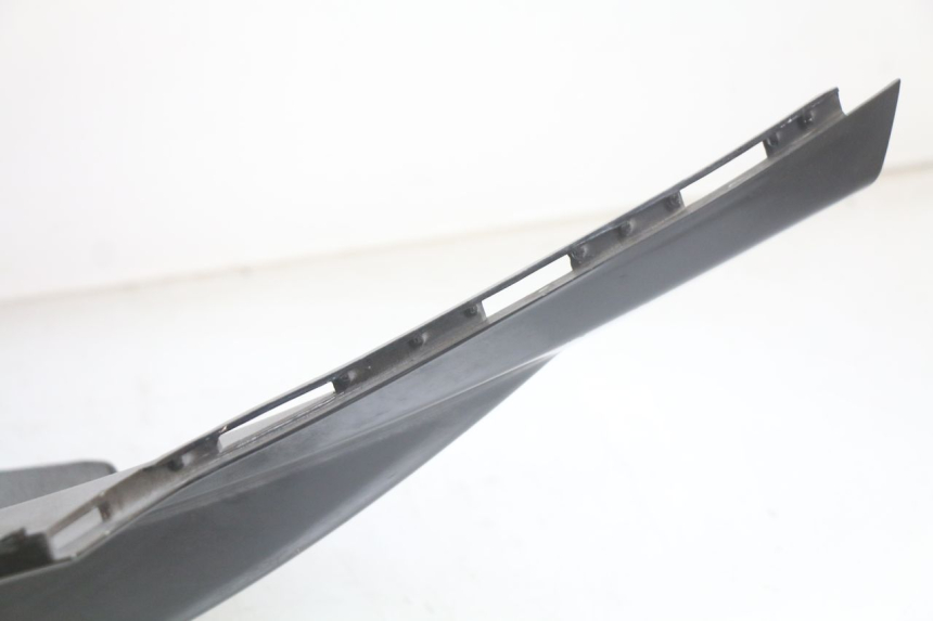 photo de OSŁONA TYLNA KYMCO AGILITY 4T 50 (2018 - 2022) - Zbliżenie komponentów