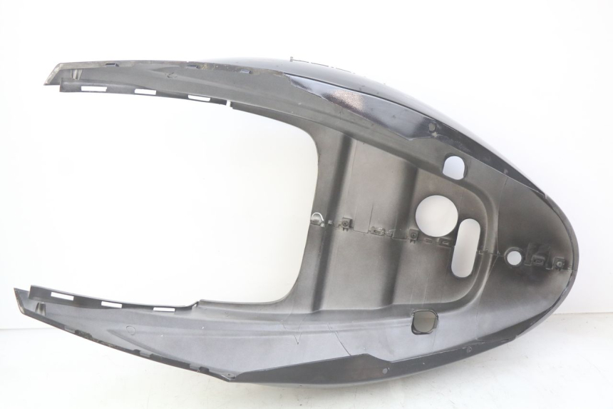 photo de OSŁONA TYLNA KYMCO AGILITY 4T 50 (2018 - 2022) - Stan powierzchni