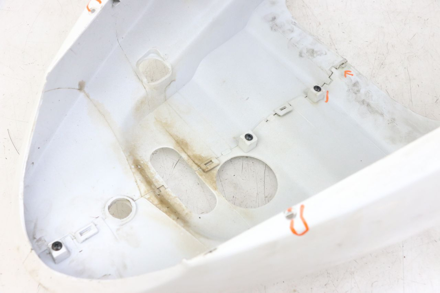 photo de OSŁONA TYLNA KYMCO AGILITY 4T 50 (2018 - 2022) - Szczegół części