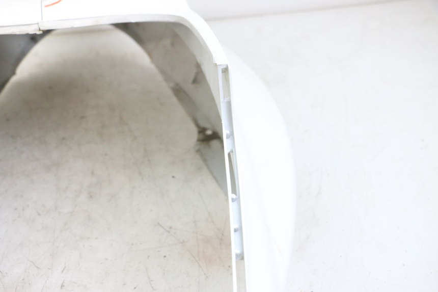 photo de OSŁONA TYLNA KYMCO AGILITY 4T 50 (2018 - 2022) - Szczegóły charakterystyczne