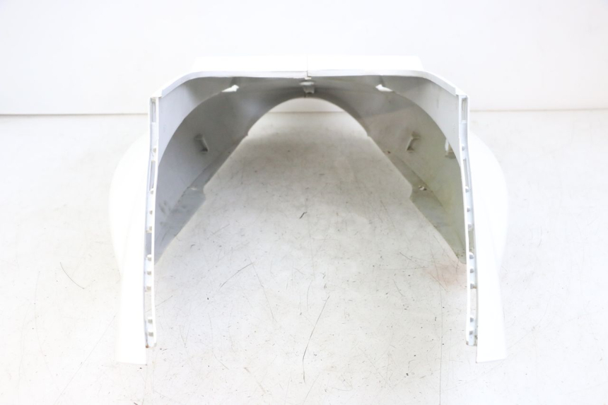 photo de OSŁONA TYLNA KYMCO AGILITY 4T 50 (2018 - 2022) - Szczegóły charakterystyczne