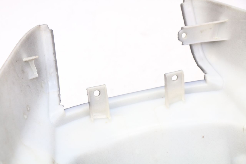 photo de OSŁONA TYLNA MBK BOOSTER SPIRIT NAKED 50 (2004 - 2017) - Zbliżenie techniczne