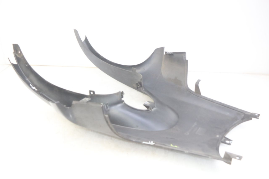 photo de OSŁONA TYLNA BMW C1 125 (2000 - 2003) - Oznaczenia i referencje