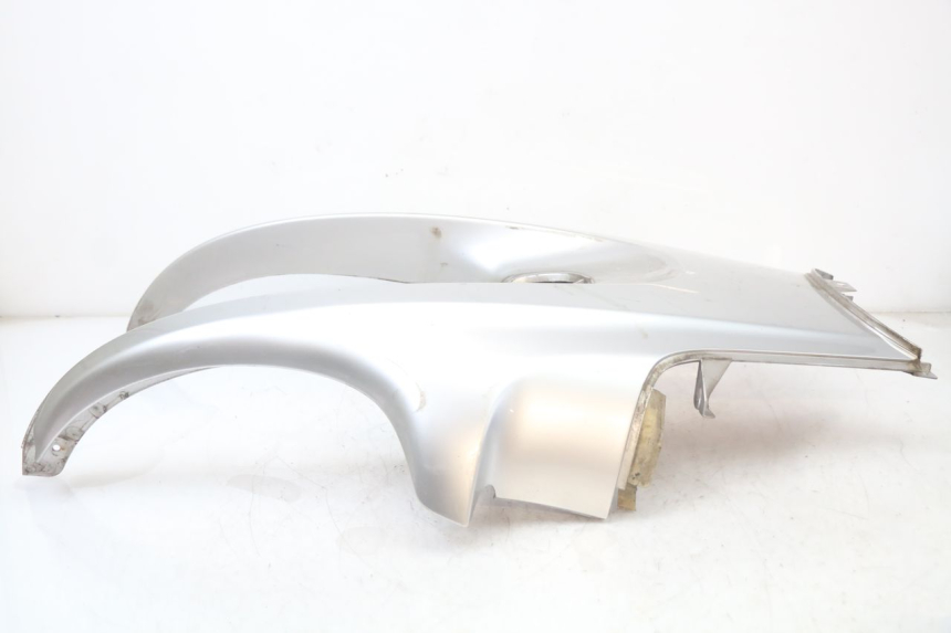 photo de OSŁONA TYLNA BMW C1 125 (2000 - 2003) - Zbliżenie techniczne