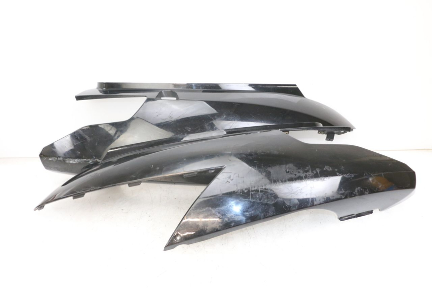 photo de OSŁONA TYLNA KYMCO DINK 4T 50 (2007 - 2018) - Widok profilu