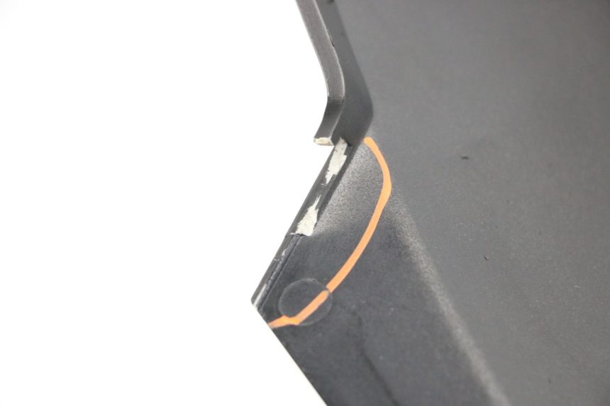 photo de OSŁONA TYLNA KYMCO DINK 4T 50 (2007 - 2018) - Inny kąt widzenia