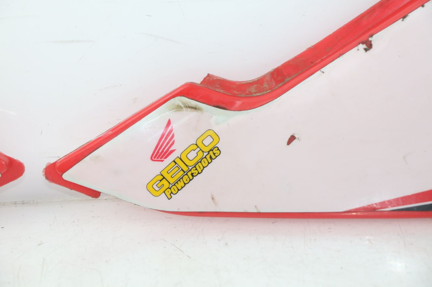 photo de OSŁONA TYLNA CRZ DIRTBIKE 140 - Zbliżenie techniczne