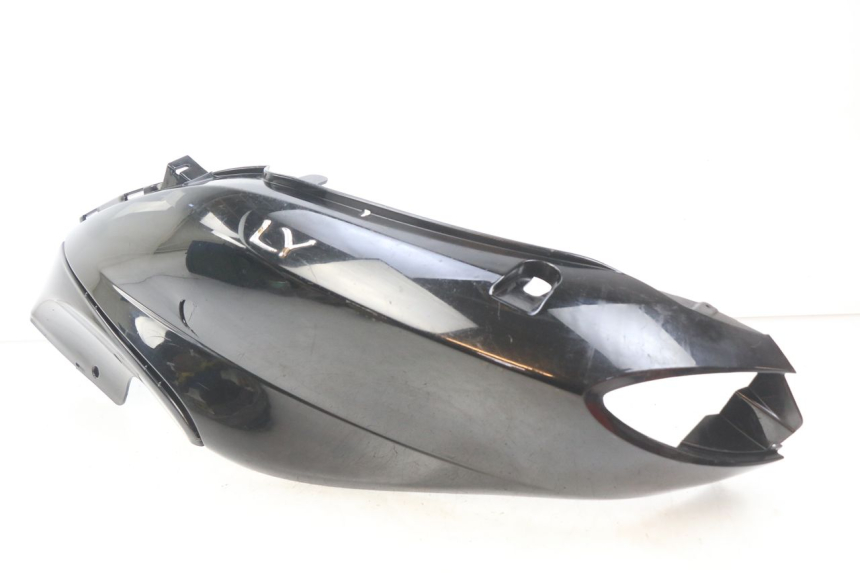 photo de OSŁONA TYLNA PIAGGIO FLY 2T 50 (2004 - 2017) - Szczegóły charakterystyczne