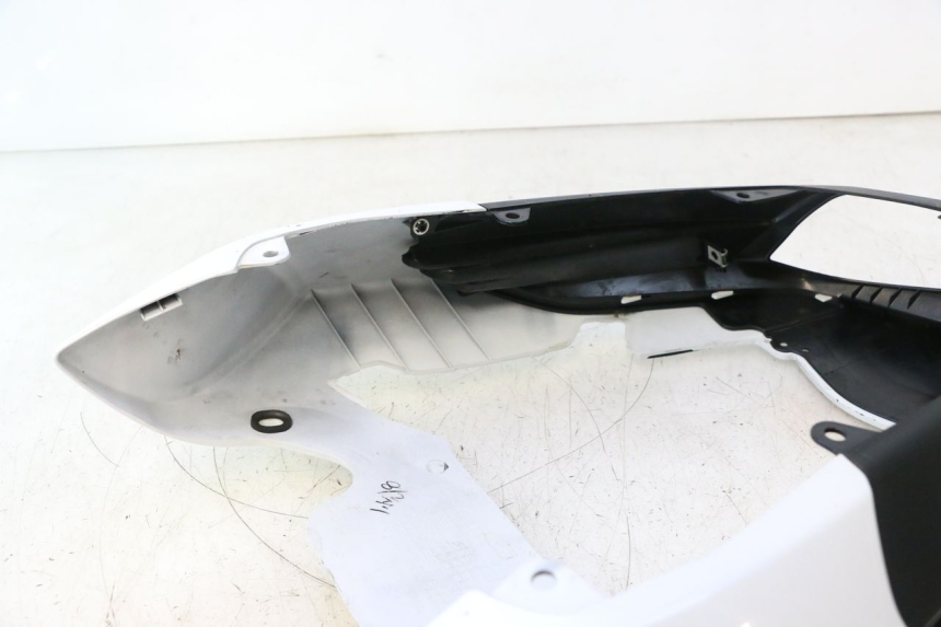 photo de OSŁONA TYLNA YAMAHA FZ8 800 (2010 - 2016) - Szczegóły charakterystyczne