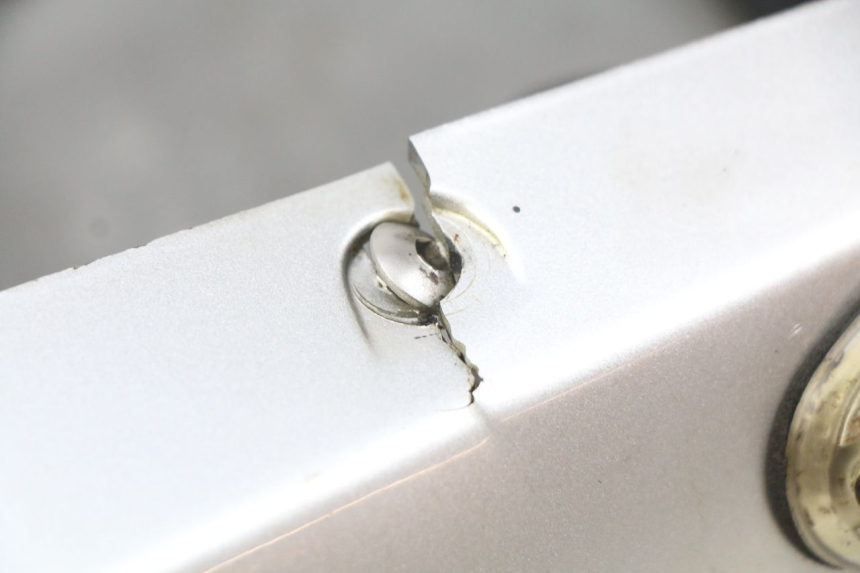 photo de OSŁONA TYLNA YAMAHA FZS FAZER 600 (1998 - 2001) - Inny kąt widzenia