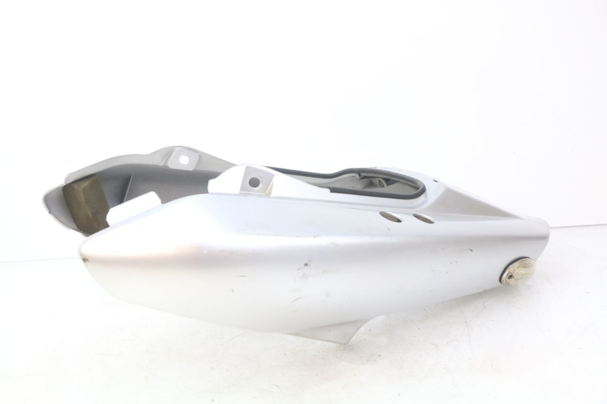 photo de OSŁONA TYLNA YAMAHA FZS FAZER 600 (1998 - 2001) - Oznaczenia i referencje