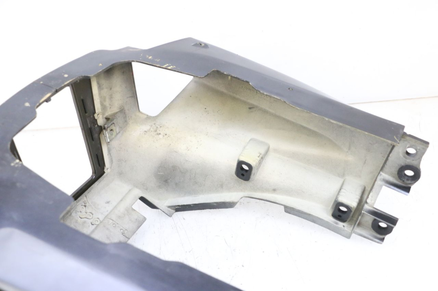 photo de OSŁONA TYLNA KAWASAKI GPZ RX 1000 (1986 - 1988) - Inny kąt widzenia